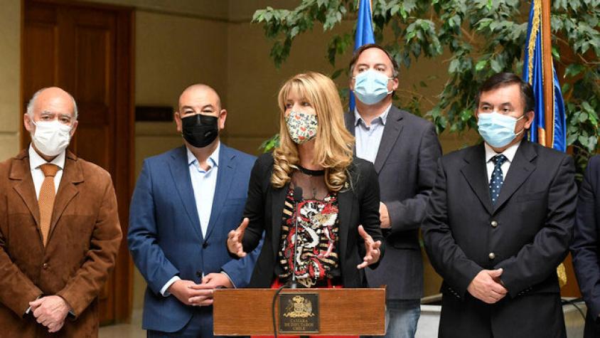 Ingresan reforma para establecer Renta Básica y Universal de Emergencia