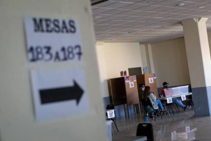 Vocales de mesa: vacunación y kits sanitarios para prevenir el coronavirus