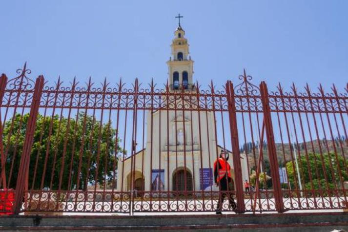 Corte Suprema autorizó cultos religiosos en comunas en cuarentena