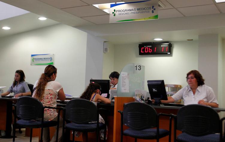 Dicom: así puedes salir del registro de deudas