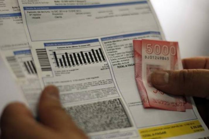 Gobierno suspende las “horas punta”: bajarán las cuentas de luz