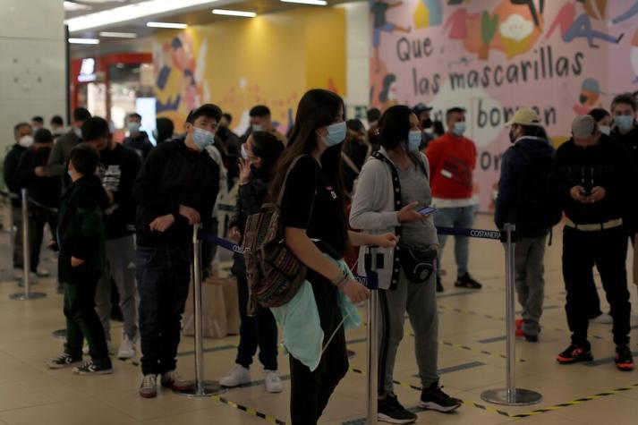 Plan Paso a Paso: Lo Barnechea, Curacaví y 17 comunas más vuelven a cuarentena