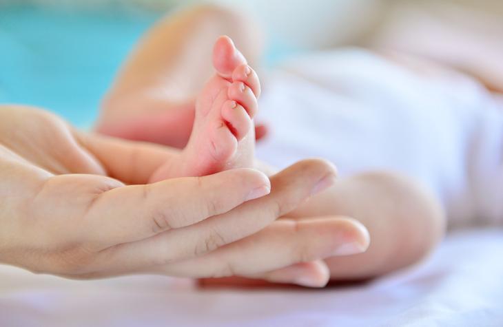 Unánime: proyecto de extensión del Postnatal de Emergencia es despachado a ley