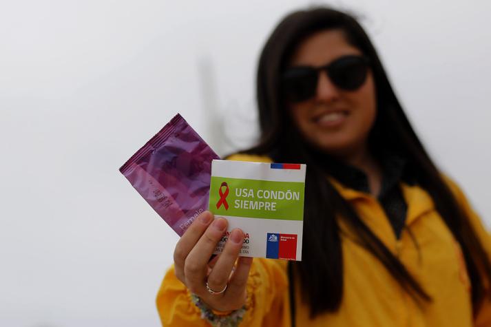 Minsal entregará condones femeninos gratuitos en todo el país