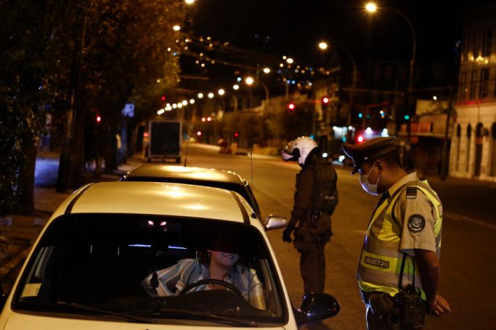 Dos regiones se suman al retraso del toque de queda: conoce cuáles son