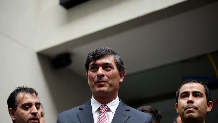 Deuda total de Parisi superaría los $300 millones 