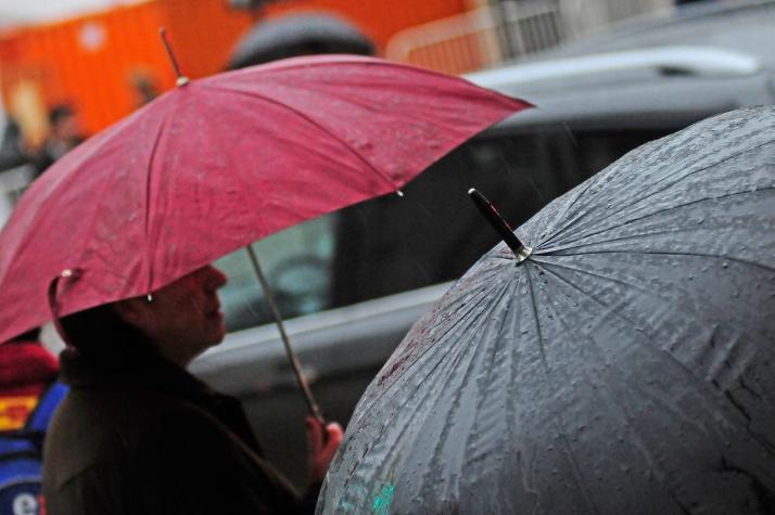 Podrían caer algunas gotitas este viernes en la capital