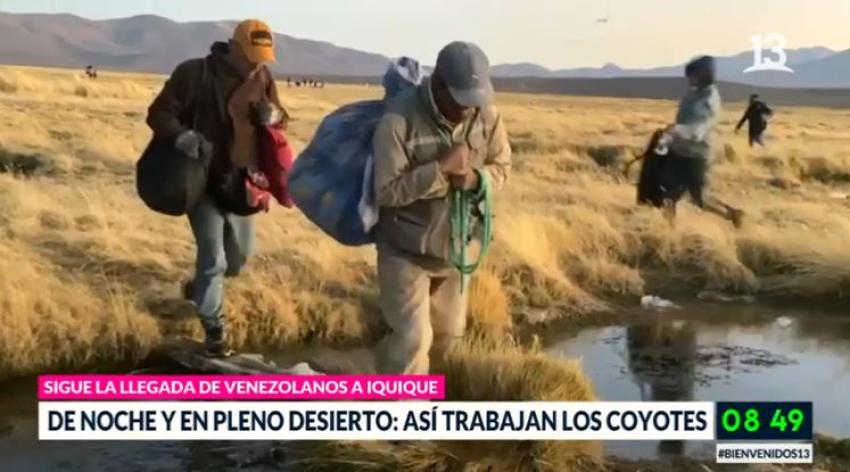 De noche y en pleno desierto: Así trabajan los “coyotes”