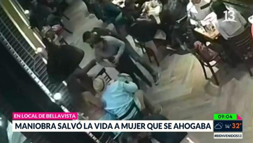 Dueño de restaurant salvó a clienta de ahogarse gracias a maniobra de Heimlich