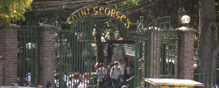 Apoderados del Colegio Saint George's reclaman por polémica "lista de pecados"