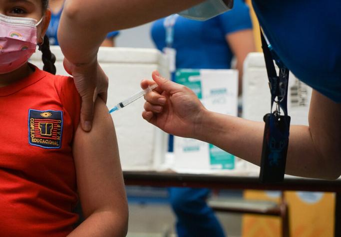 ISP busca ampliar la vacunación contra el Covid-19 en niños desde los 3 años