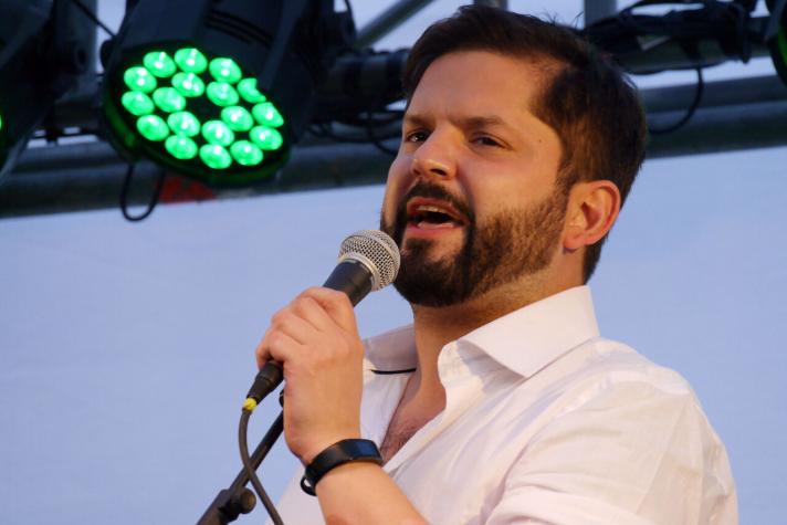 “Nos bajamos del árbol”: Boric inició su campaña para segunda vuelta