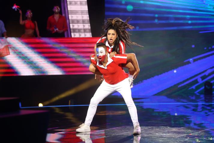 Jazz Torres se lució imitando a eufórica hincha de la Roja