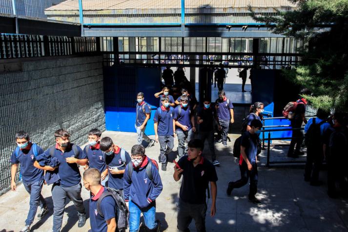 ¿Tendrán que recuperar clases por extensión de vacaciones? Esto mencionó el ministro de Educación 