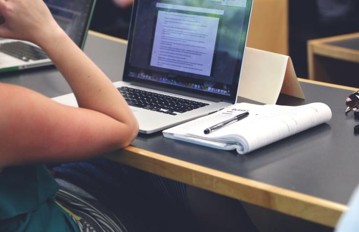 Concurso busca premiar tesis de pregrado y postgrado: Así puedes postular