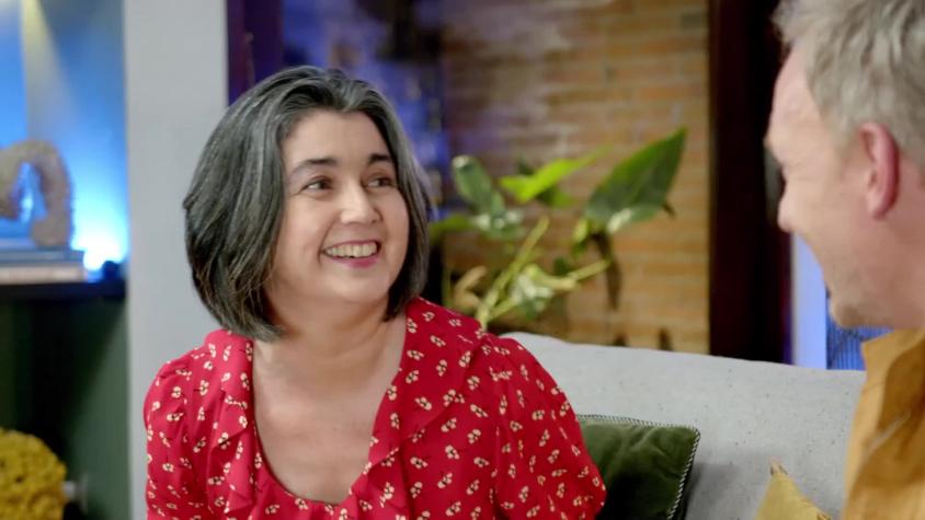 Paulina Urrutia relata la magia entorno al beso de su primer amor