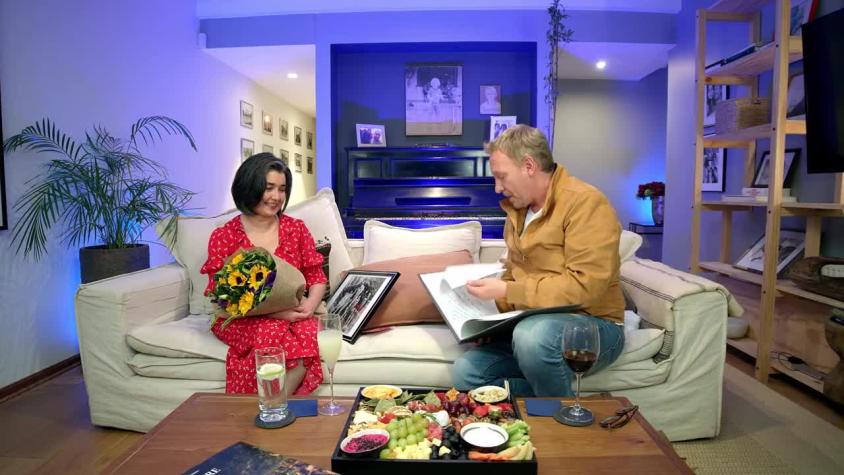 Una foto en familia y un nostálgico cerezo para Paulina Urrutia