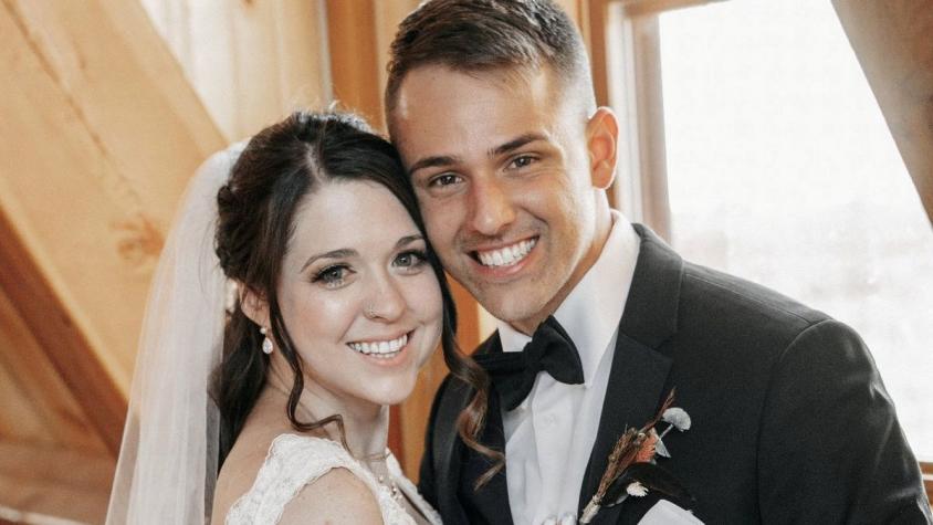 Joven recuperó su vista tras operación y vio a su marido por primera vez: “Una hermosa sonrisa”