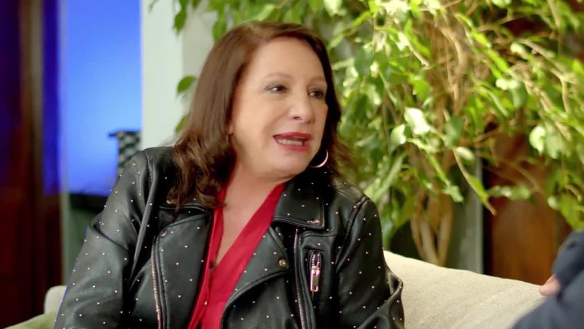 "Fue muy violento": Gloria Simonetti tras la decisión de su hijo de ser cura