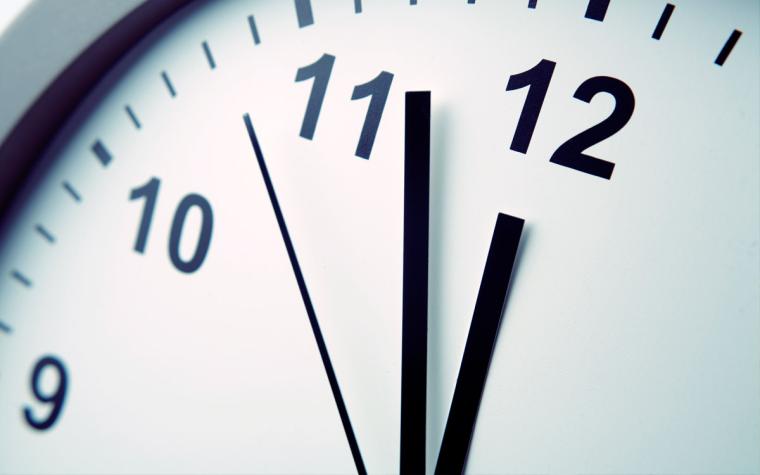 Evita confusiones: Revisa cuál es la hora oficial en Chile tras cambios automáticos en algunos dispositivos