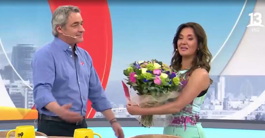 Admirador secreto sorprendió a Priscilla Vargas con ramo de flores