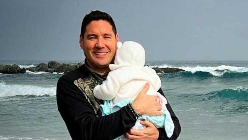 "Te amo mi amor": Pancho Saavedra sorprendió con los primeros gateos de Laura 