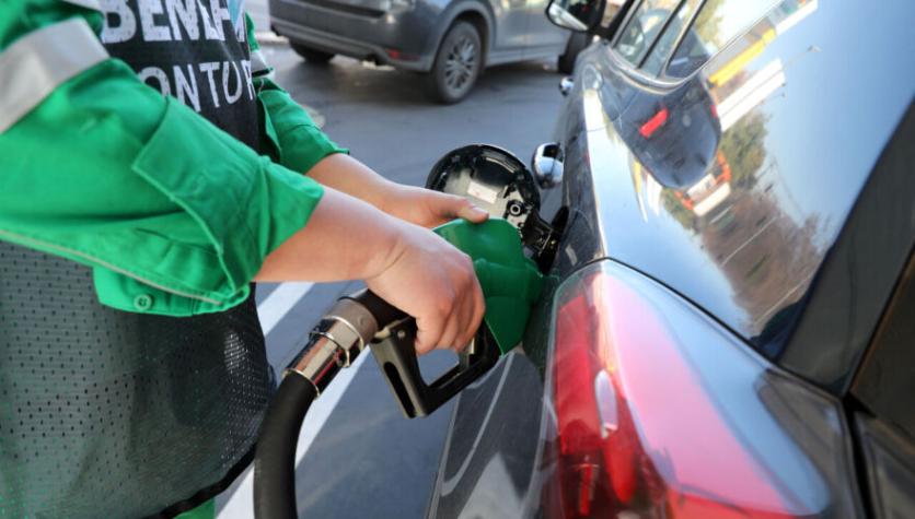 Por tercera semana consecutiva: ENAP informa caída en el precio de los combustibles