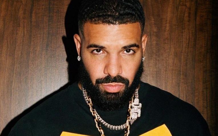 Drake confeccionó un collar de diamantes con 42 anillos de compromiso... que nunca entregó