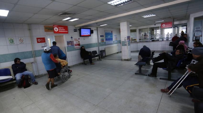 Ataque de cocodrilo en atletismo y accidente espacial: Los raros diagnósticos en el sistema de salud chileno