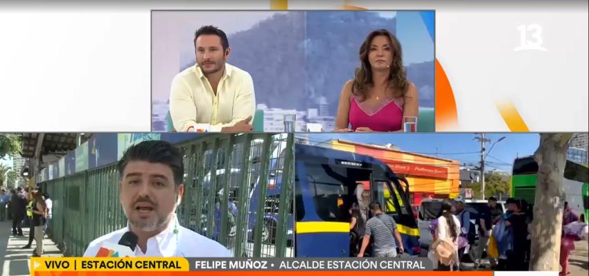 Fiscalizan bus clandestino que traía migrantes 