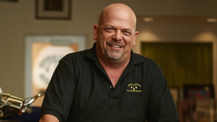 "Chile es el mejor país de Sudamérica": Rick Harrison lanzó jugado comentario en aeropuerto de Santiago