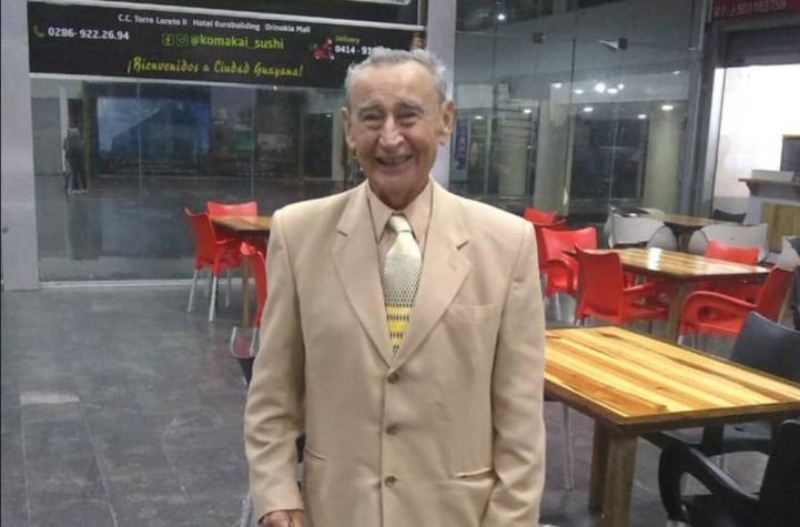 Abuelo se vistió con su traje más elegante para visitar a su nieta venezolana en Chile