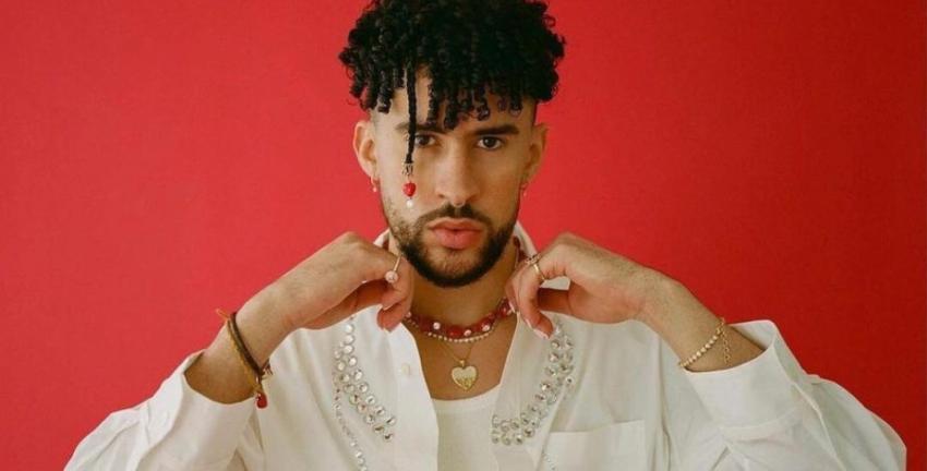 Acusan a Bad Bunny de "hipócrita" tras anunciar una nueva canción con título en inglés