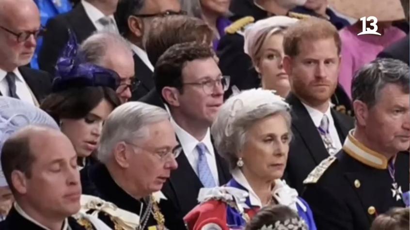 William y Harry no se miraron, ni saludaron en coronación de Carlos III