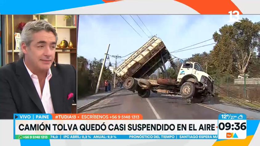 Camión tolva quedó casi suspendido en el aire tras accidente en Paine