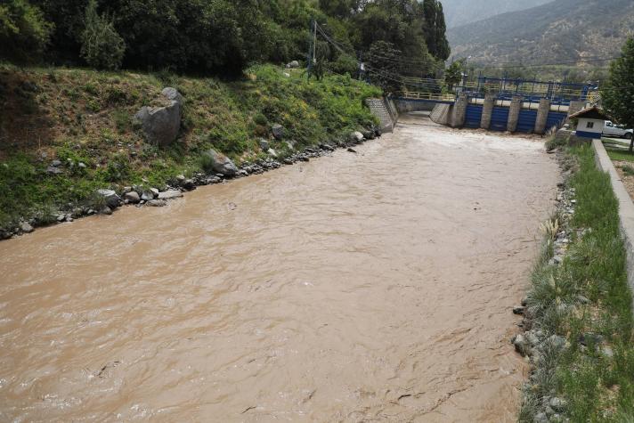 En el Cajón del Maipo la temperatura subió 7 grados en una hora: ¿Por qué?