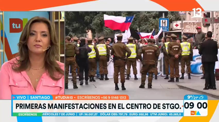 Instalación Consejo Constitucional: Carabineros acordonó centro por primeras manifestaciones 