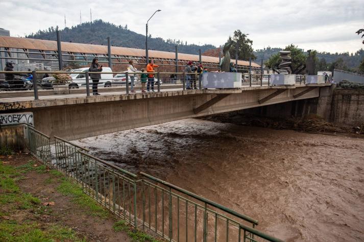 Retiran 900 toneladas de basura en el Río Mapocho: así se ve ahora