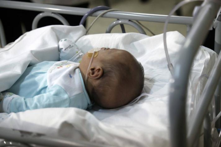 Virus sincicial: 218 guaguas son trasladadas por crítico estado de salud