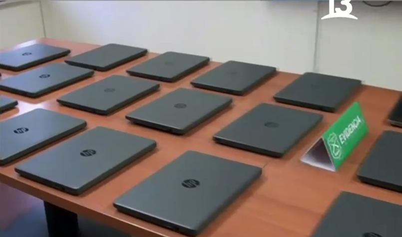 "Estaba tranquila": Habla hombre que fue testigo de detención de la mujer que tenía los notebook robados