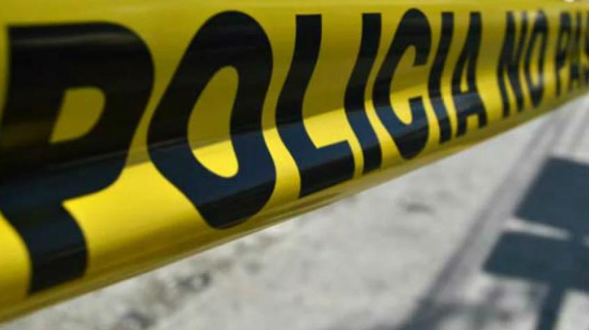 Ladrón muere al quedar atrapado en la ventana del local en el que iba a robar