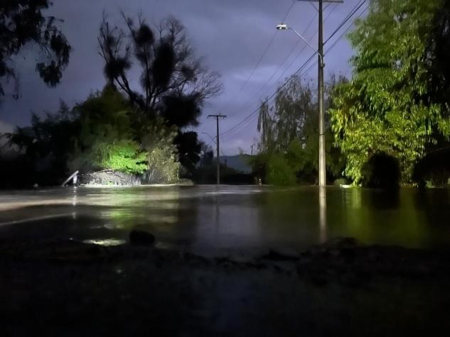 Senapred ordena evacuar sectores de Talagante e Isla de Maipo por amenaza de desborde del río Maipo