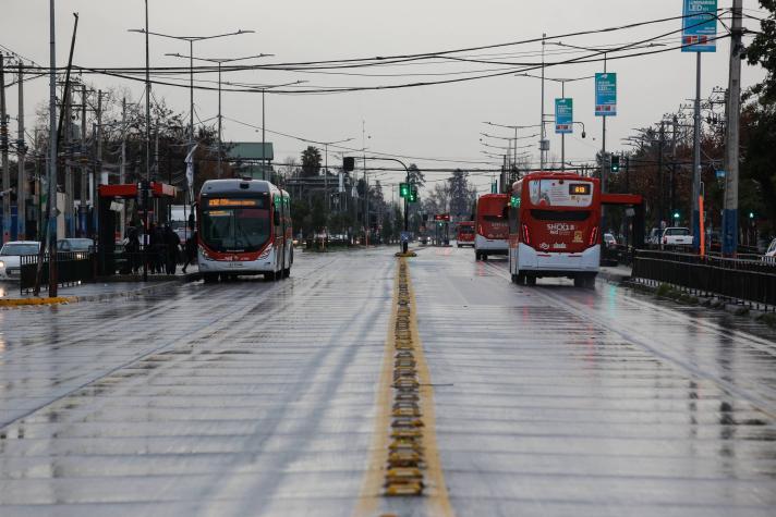Senapred emitió alerta por lluvias en la Región Metropolitana: ¿Cuáles serán las comunas afectadas?