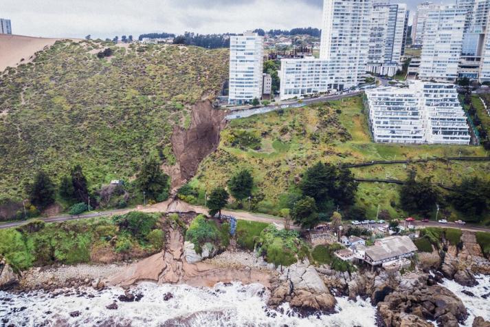 ¿Es posible un derrumbe total del edificio afectado por el socavón de Viña del Mar?