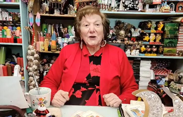 Tía Yoli reaparece tras delicado estado de salud y lanza preocupante predicción: "Les pido que..." 