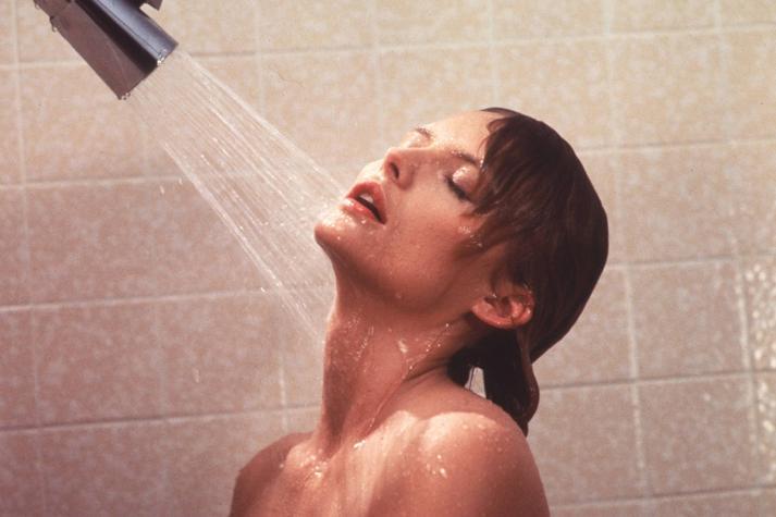 Un estudio explica por qué no te debes bañar todos los días