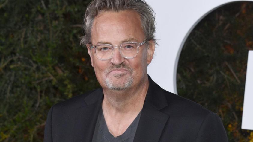 Postergan la entrega de la causa de muerte de Matthew Perry por varias hipótesis