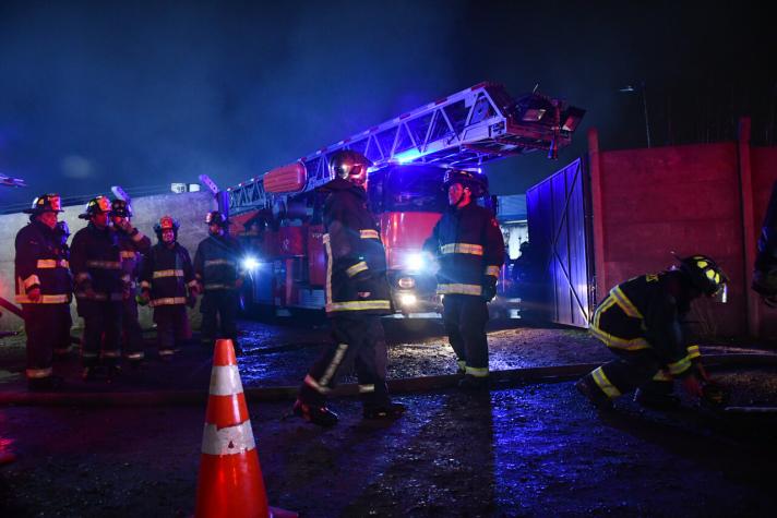 Incendio en Lo Espejo: reportan seis personas fallecidas