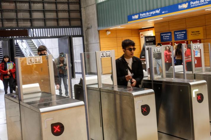 Metro de Santiago: ¿A qué hora abre este martes 24 de octubre?