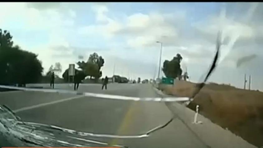 Impactante video muestra a joven intentando huir en medio de ataque de Hamás 